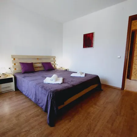 Panorama - Bastetbs Апартаменти Светий Влас